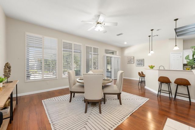 401 Barusch Ct, Roseville, CA 95747