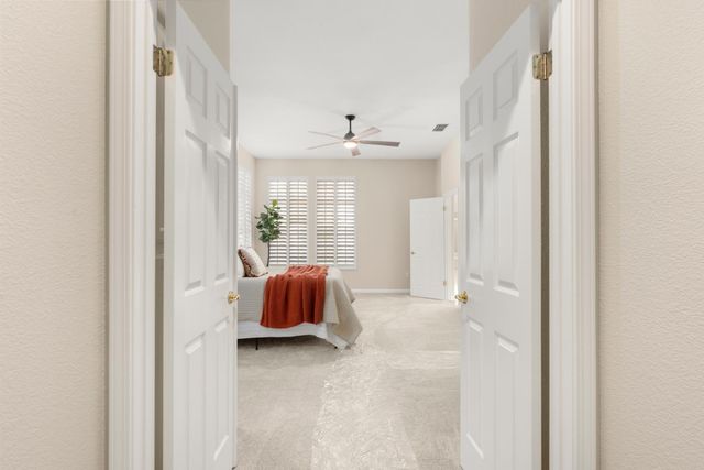 401 Barusch Ct, Roseville, CA 95747