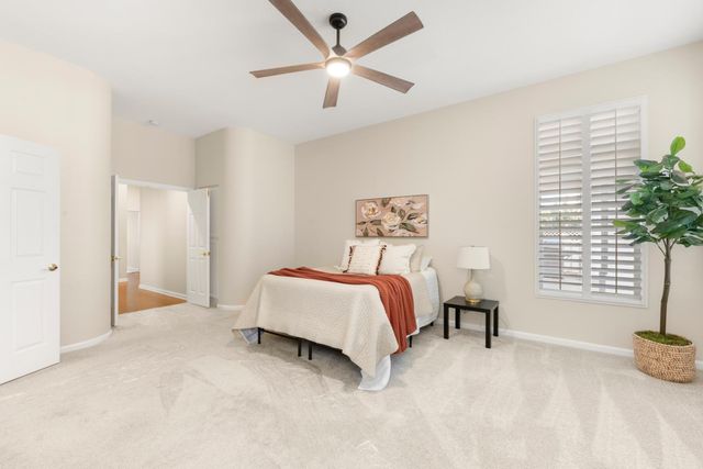 401 Barusch Ct, Roseville, CA 95747