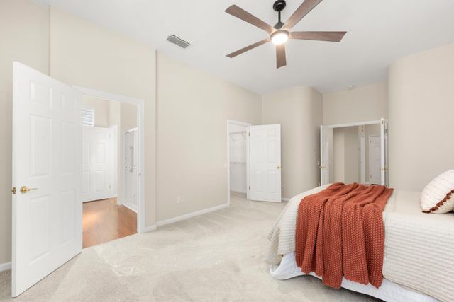 401 Barusch Ct, Roseville, CA 95747