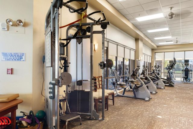 401 Barusch Ct, Roseville, CA 95747