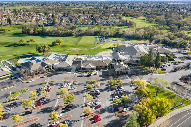 401 Barusch Ct, Roseville, CA 95747