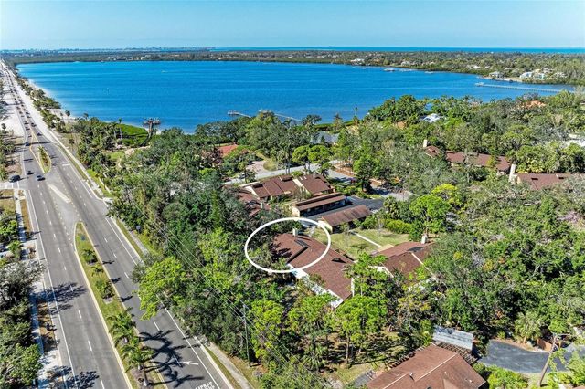 7921 4TH AVENUE W, Bradenton, FL 34209