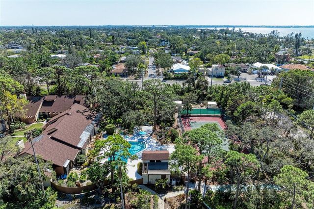 7921 4TH AVENUE W, Bradenton, FL 34209