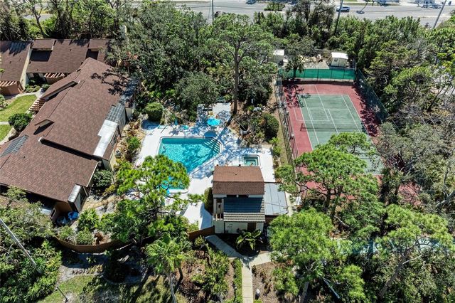 7921 4TH AVENUE W, Bradenton, FL 34209