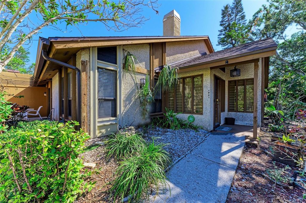 7921 4TH AVENUE W, BRADENTON, FL 34209 — photo 2