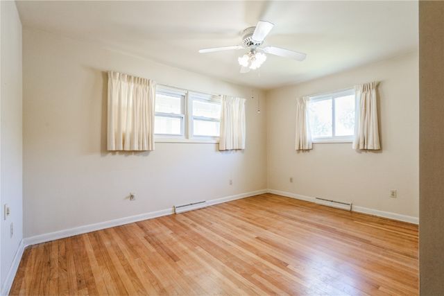 3600 Midway Dr, Cedar Rapids, IA 52405