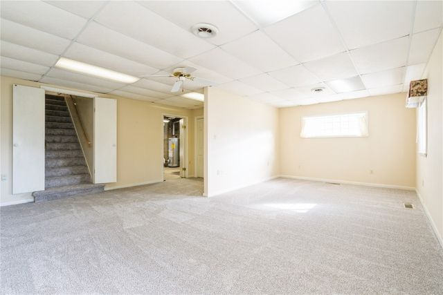 3600 Midway Dr, Cedar Rapids, IA 52405