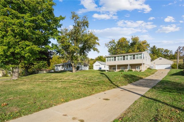 3600 Midway Dr, Cedar Rapids, IA 52405