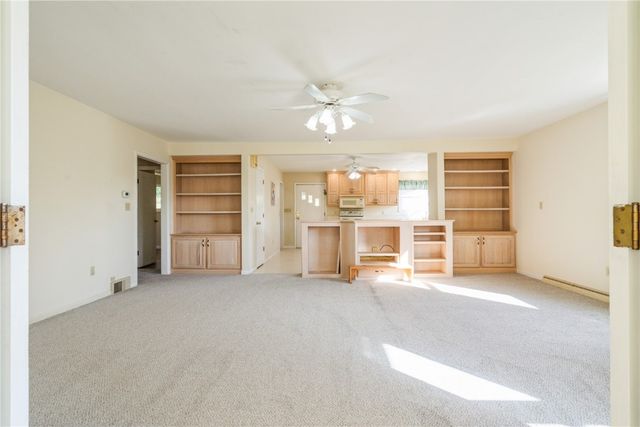 3600 Midway Dr, Cedar Rapids, IA 52405