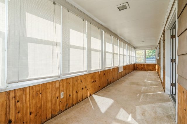 3600 Midway Dr, Cedar Rapids, IA 52405