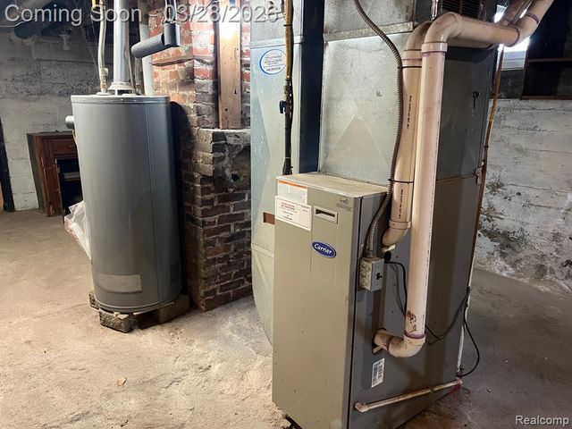 2 Maple Street, Oxford, MI 48371