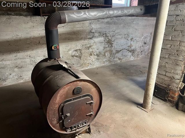 2 Maple Street, Oxford, MI 48371