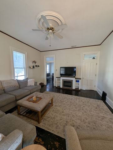 1128 Saint Vincent Avenue, Lasalle, IL 61301