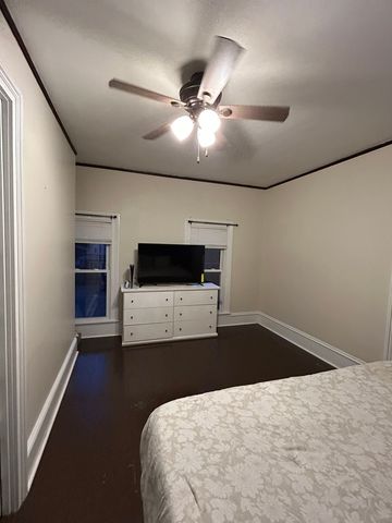 1128 Saint Vincent Avenue, Lasalle, IL 61301