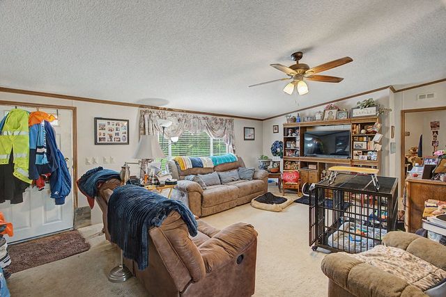 1955 Guthrie Rd, Guthrie, KY 42234