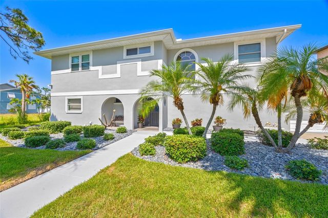 644 BAYSHORE DRIVE, Tarpon Springs, FL 34689