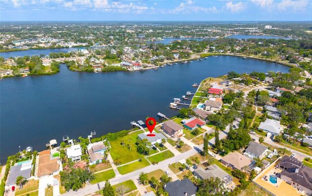 644 BAYSHORE DRIVE, Tarpon Springs, FL 34689