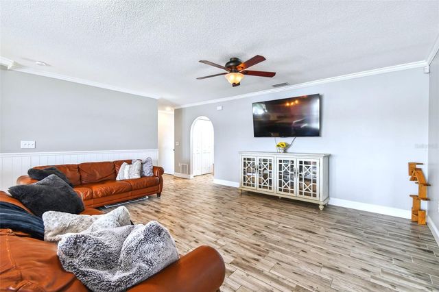 644 BAYSHORE DRIVE, Tarpon Springs, FL 34689