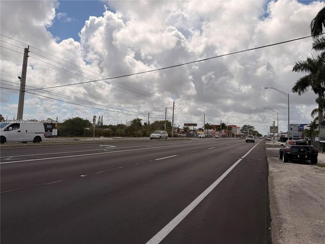 22770 S Dixie Highway, Miami, FL 33170