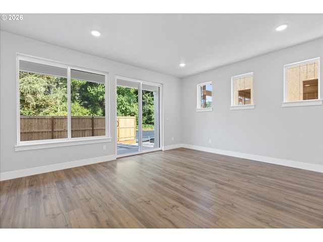 4148 Sw 174th Ave, Beaverton, OR 97078