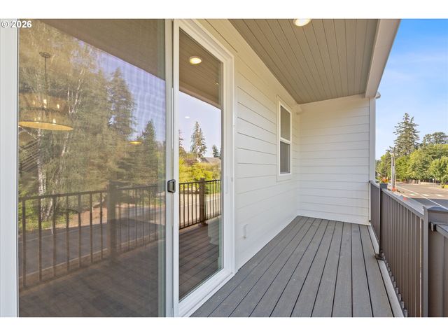 4148 Sw 174th Ave, Beaverton, OR 97078