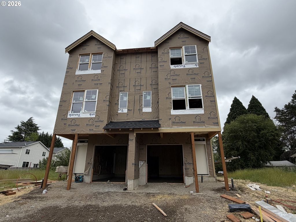 4148 Sw 174th Ave, Beaverton, OR 97078