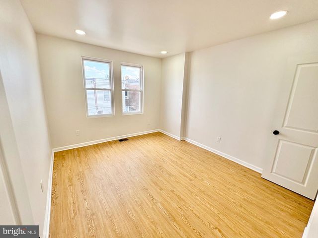 5712 DUNLAP ST, Philadelphia, PA 19131