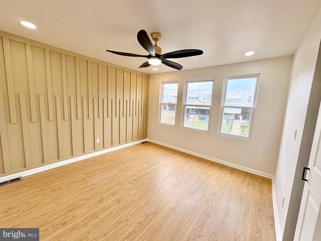 5712 DUNLAP ST, Philadelphia, PA 19131