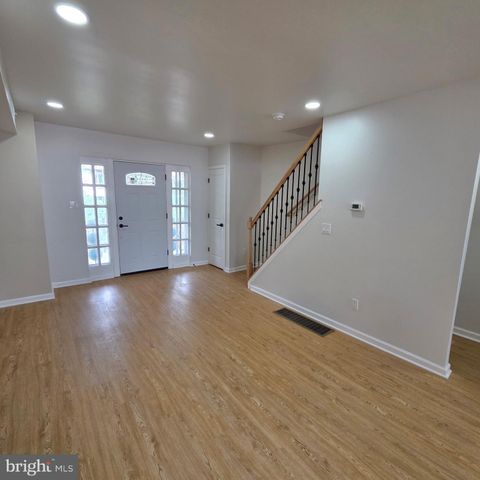 5712 DUNLAP ST, Philadelphia, PA 19131