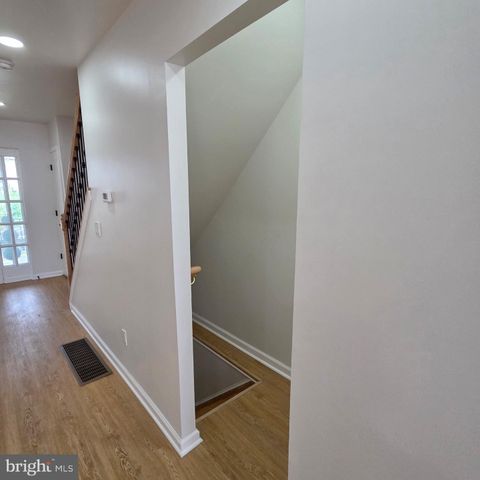 5712 DUNLAP ST, Philadelphia, PA 19131