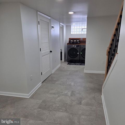 5712 DUNLAP ST, Philadelphia, PA 19131