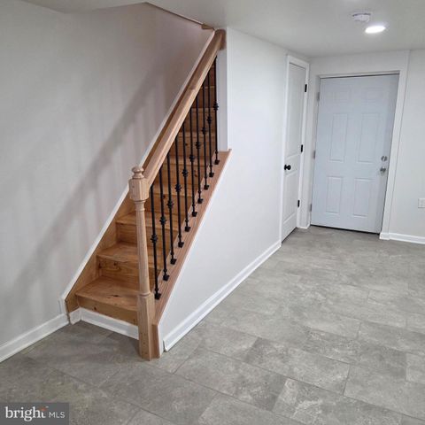 5712 DUNLAP ST, Philadelphia, PA 19131