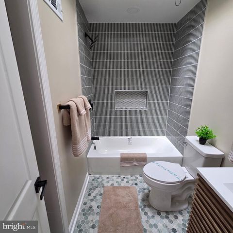5712 DUNLAP ST, Philadelphia, PA 19131