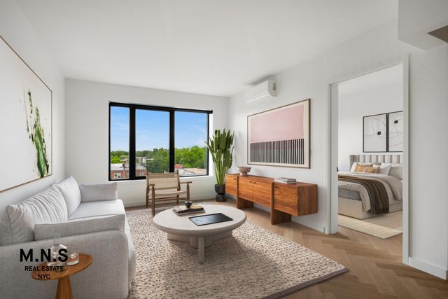 2254 46th St Apt 504, New York City, NY 11105