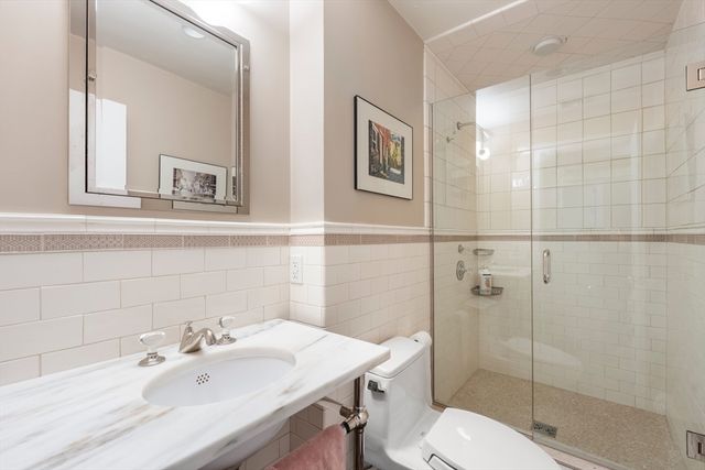 20 Gloucester St 3, Boston, MA 02115