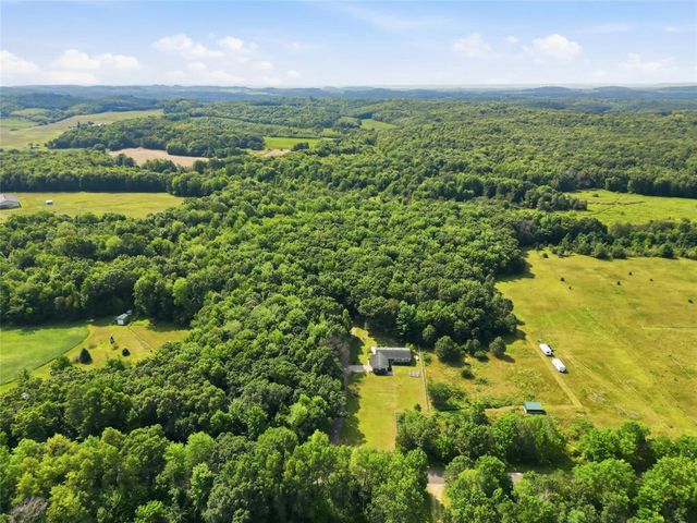 4535 W Hemlock Road, Mondovi, WI 54755