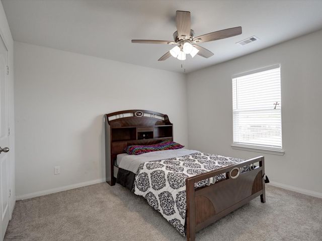 952 Lake View Circle W, Brookshire, TX 77423