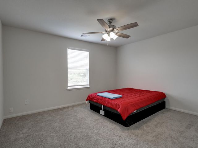 952 Lake View Circle W, Brookshire, TX 77423