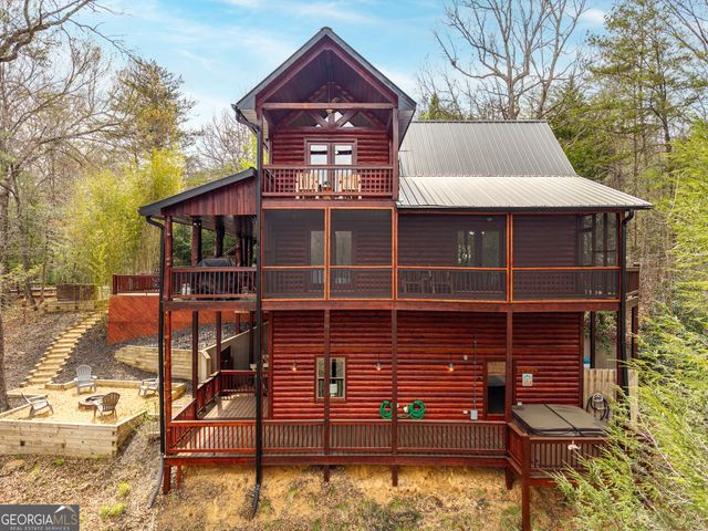 133 Dallas Lane, Blue Ridge, GA 30513