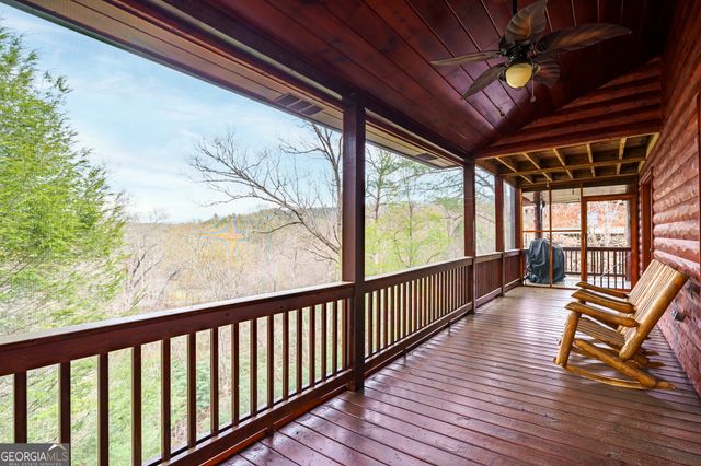 133 Dallas Lane, Blue Ridge, GA 30513