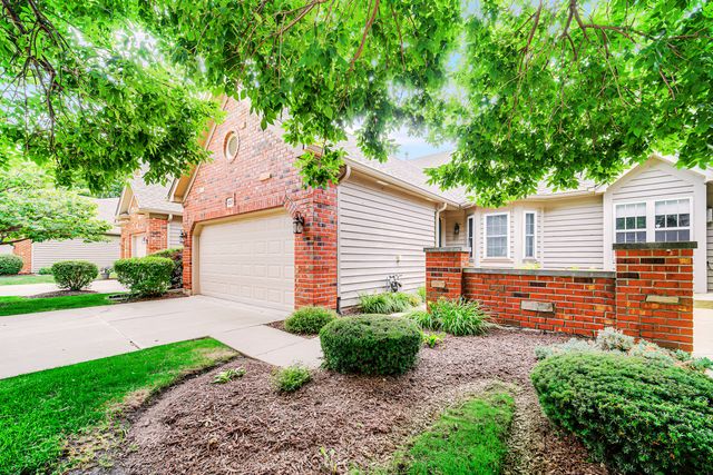 1257 Oakleaf Court, Aurora, IL 60506