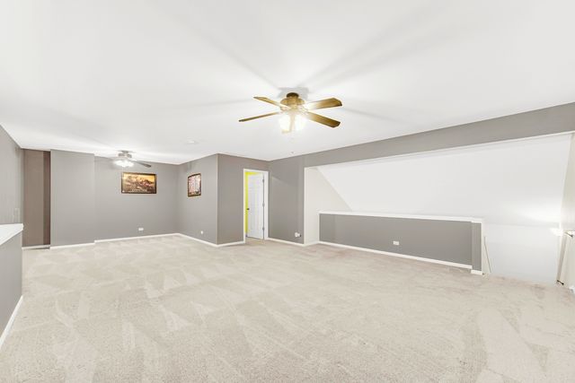 1257 Oakleaf Court, Aurora, IL 60506