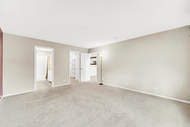 1257 Oakleaf Court, Aurora, IL 60506