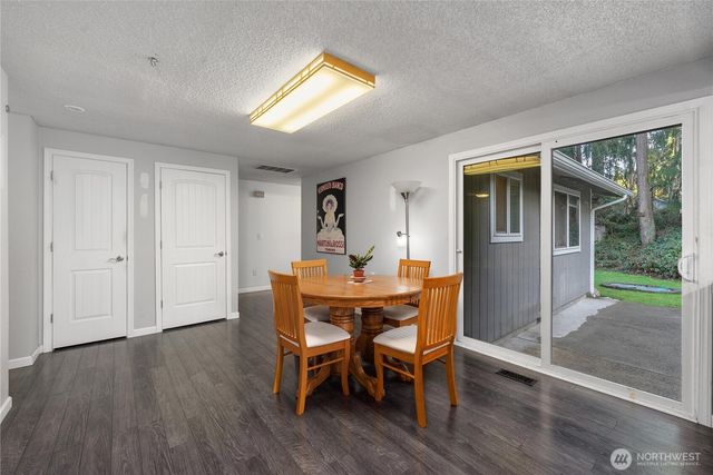 12617 125th Avenue Ct E, Puyallup, WA 98374