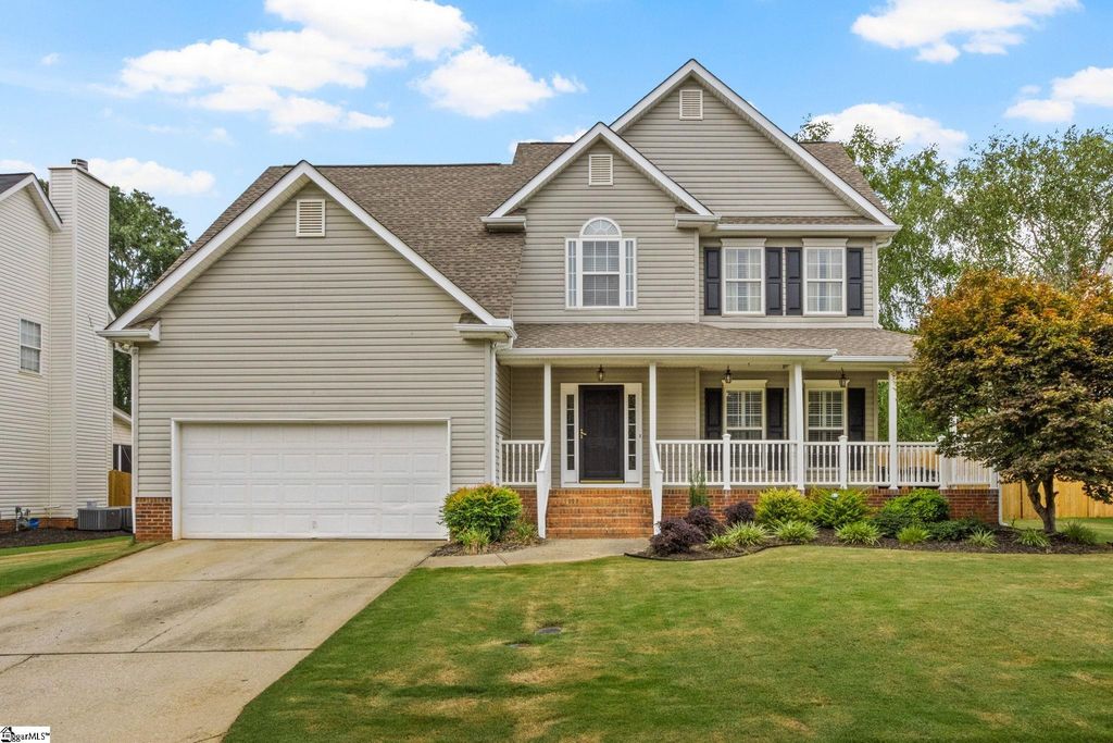 124 Summer Hill Road, Simpsonville, SC 29681
