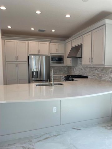 12450 SW Bungalow Lane, Port St. Lucie, FL 34987