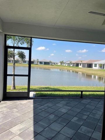 12450 SW Bungalow Lane, Port St. Lucie, FL 34987