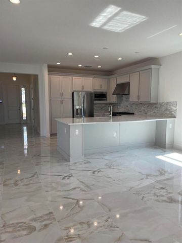 12450 SW Bungalow Lane, Port St. Lucie, FL 34987