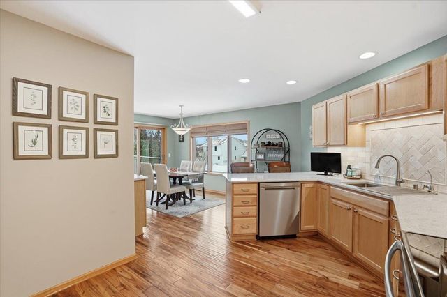 375 Alpine Parkway, Oregon, WI 53575